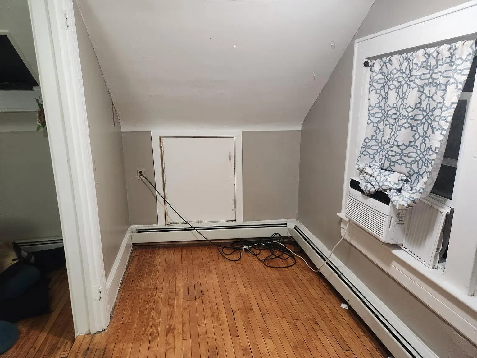 2 bed, $1,350 — Photo 3