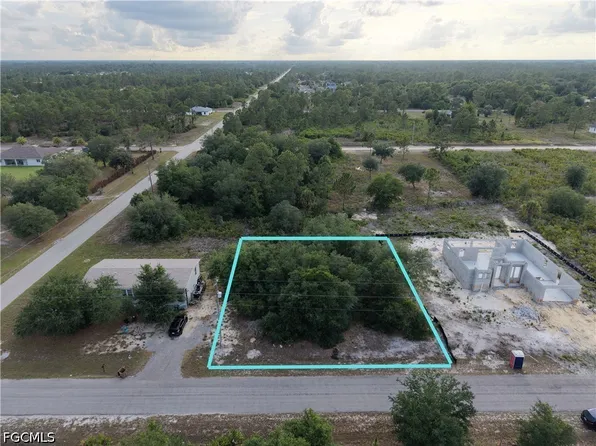 603 Abbott Ave, Lehigh Acres, FL 33972