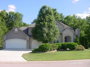 20 Turtle Crk, Monticello, IL 61856