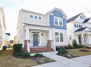 337 Goldenstar Ln, Portsmouth, VA 23701