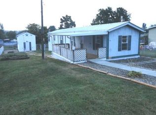 53 Kyle Ave, Fairchance, PA 15436