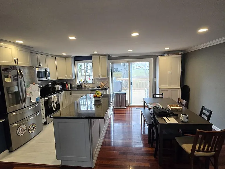 10820 Split Oak Ln — Photo 2