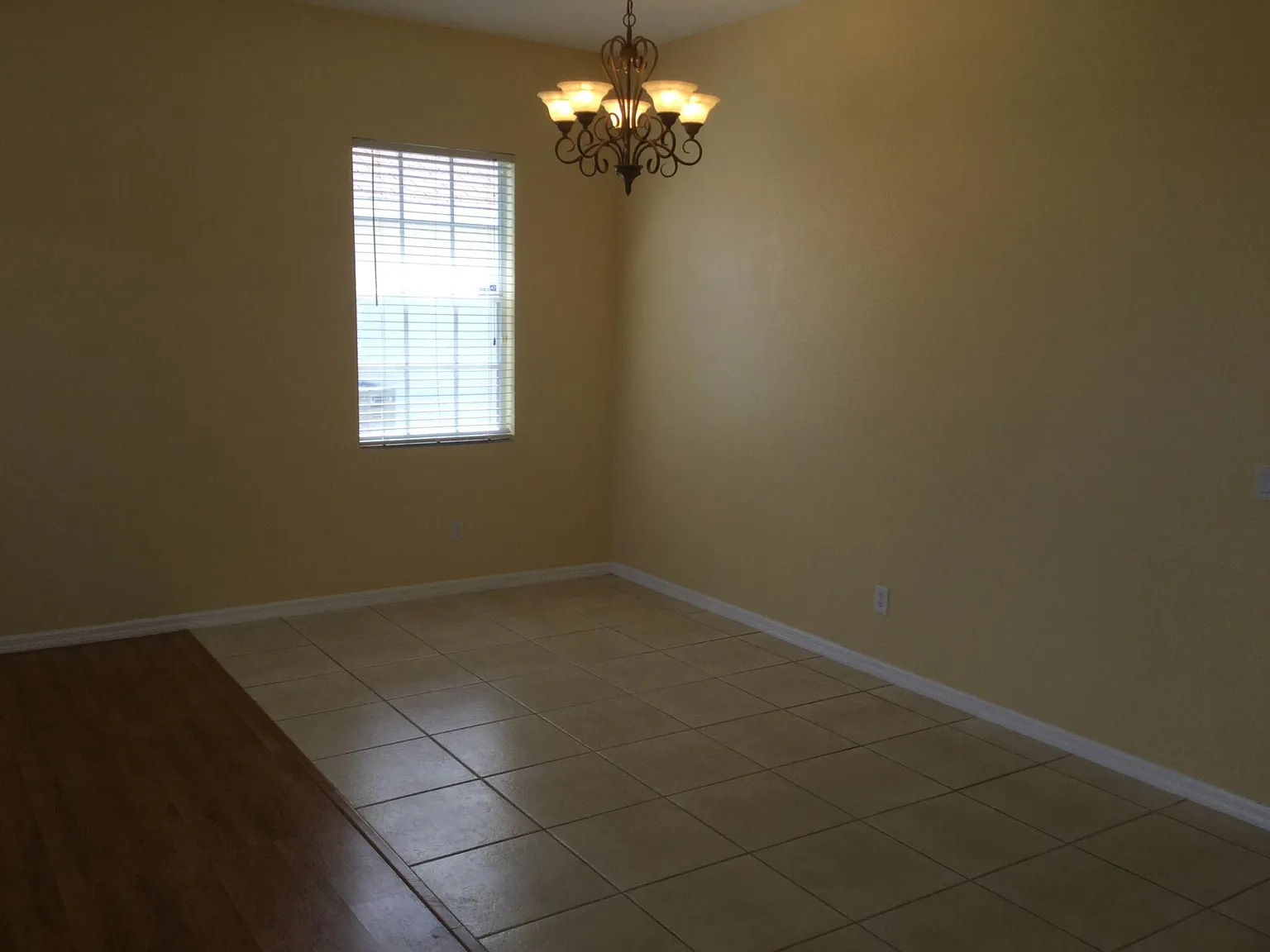 729 Whispering Cypress Ln — Photo 3