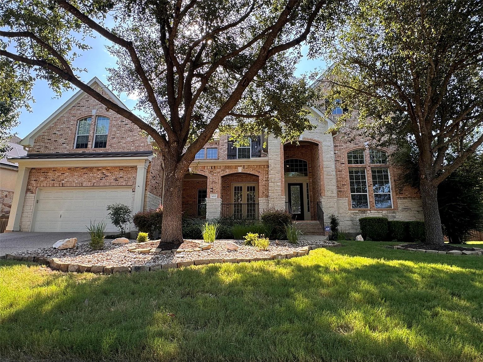 3000 Welton Cliff Dr