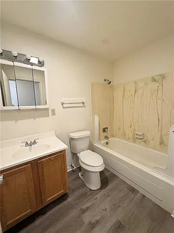 3717 Canterbury Ln — Photo 14