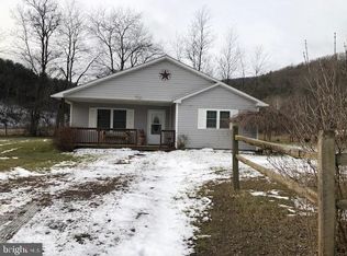 58 Independence Dr, Brandywine, WV 26802