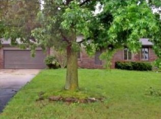 2319 E Southview St, Ozark, MO 65721