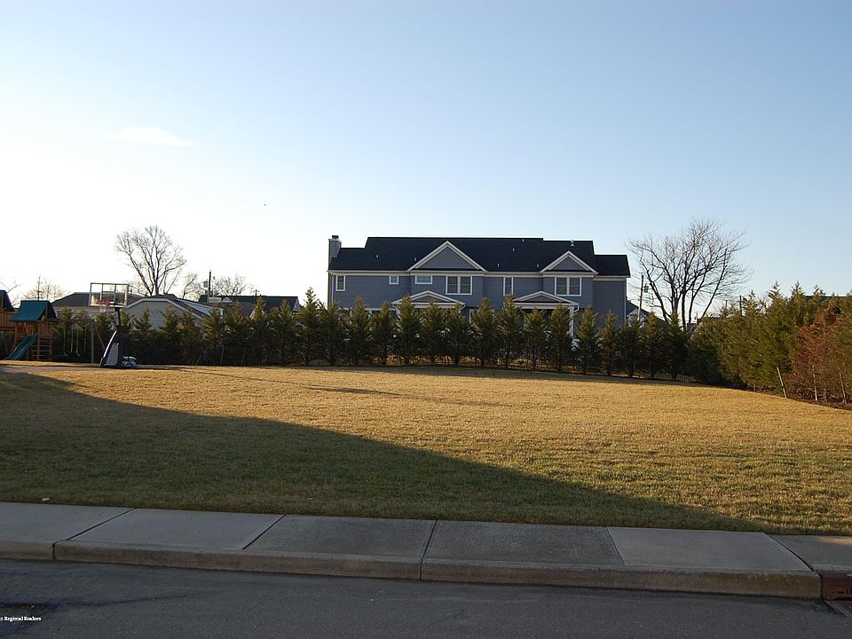 1st image of 14 Johnson St