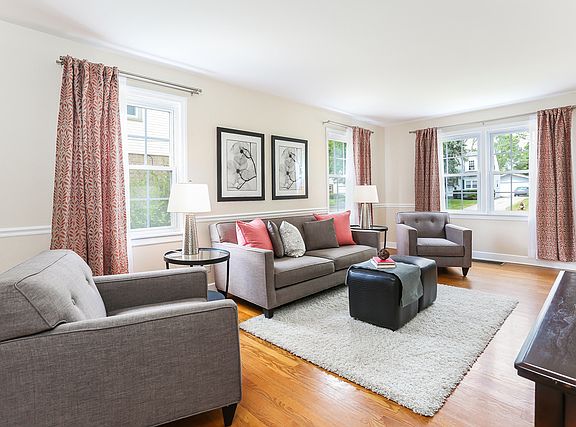 3rd image of 721 S Highland Ave