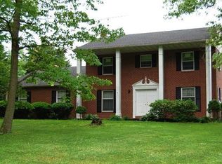 732 Oakwood Rd, New Freedom, PA 17349