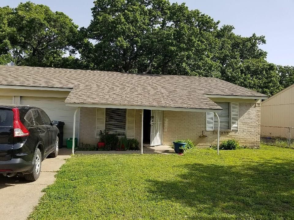 2nd image of 14213 Horseshoe Trl