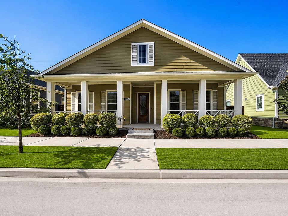 1st image of 8832 Vermillion St