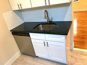 Rented by LRGNY Group, Inc.