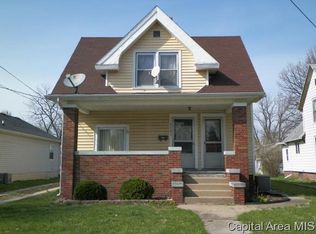 1121 E North St, Galesburg, IL 61401