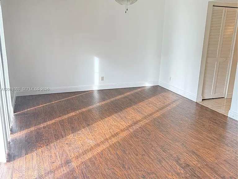 3246 N Pine Island Rd #101 — Photo 29