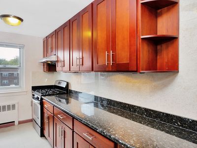 78-06 Cloverdale Blvd #B, Oakland Gardens, NY, 11364