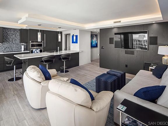 2nd image of 1770 Avenida Del Mundo Unit 1602
