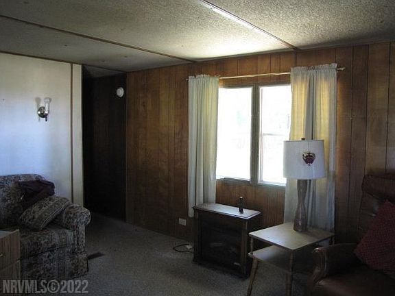 4th image of 295 Jones St SE