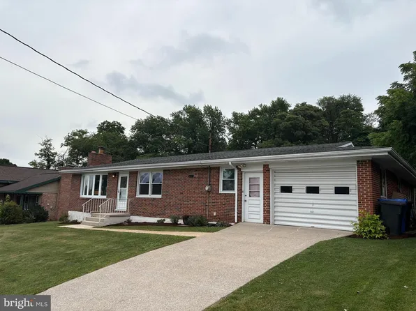 103 Oak Knoll Rd, New Cumberland, PA 17070