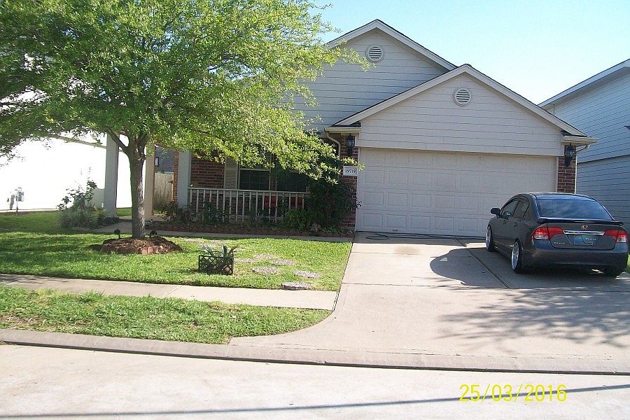 1st image of 19719 Cozy Cabbin Dr