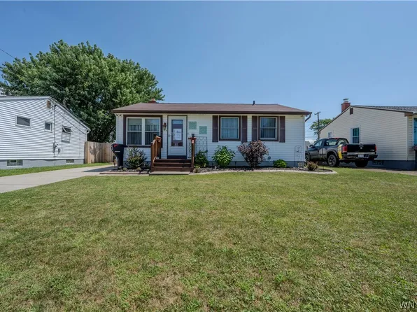 44 S Colby St, Cheektowaga, NY 14206