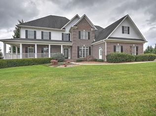 602 Magnolia Ridge Dr, Jonesborough, TN 37659