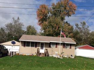 1442 Lincoln Ave, Mount Morris, MI 48458