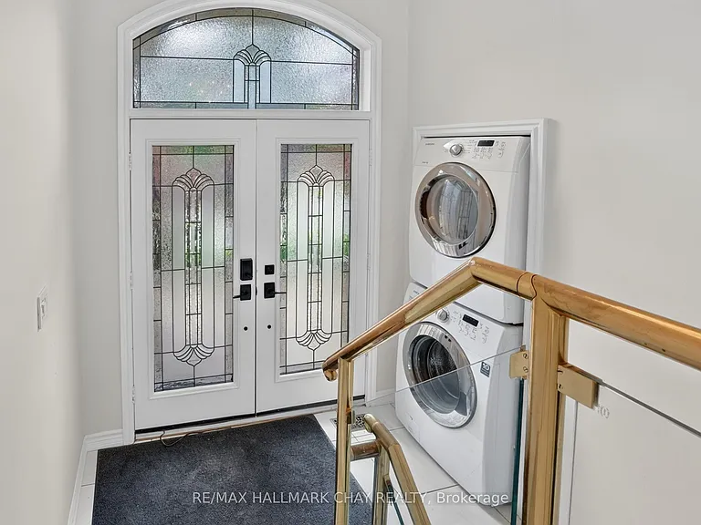 80 Beaumonde Heights Dr #UPPER — Photo 5