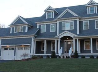 27 Douglas Rd, Lexington, MA 02420