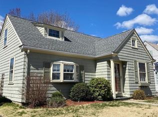 255 Tennyson Rd, Warwick, RI 02888