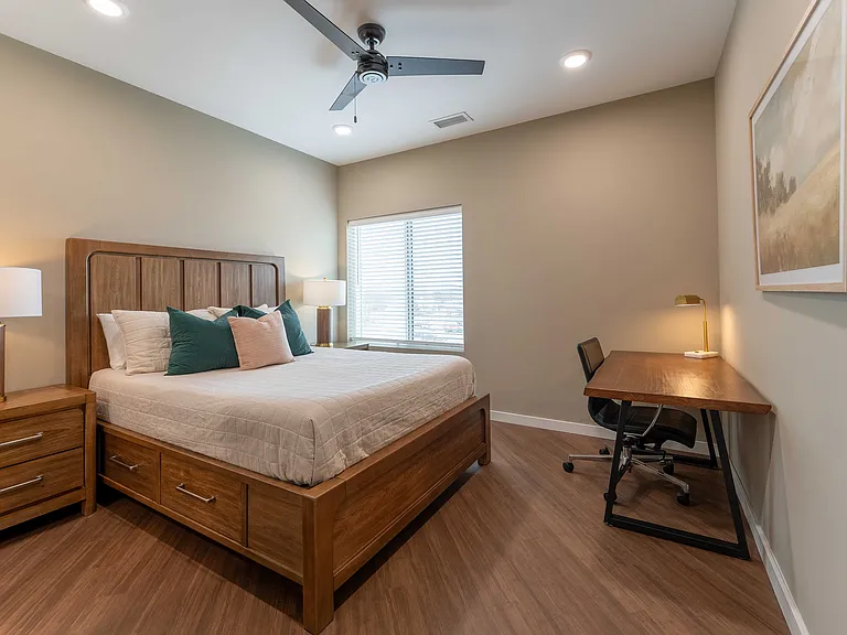 1364 E Battlefield Rd — Photo 190