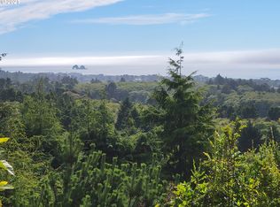 Necarney Ave, Rockaway Beach, OR 97136
