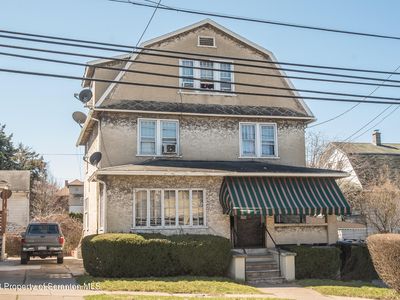 708 Moosic St, Scranton, PA, 18505