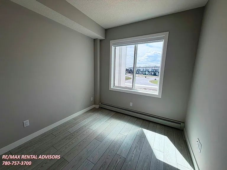 63 Corner Glen Cres NE #1208 — Photo 6