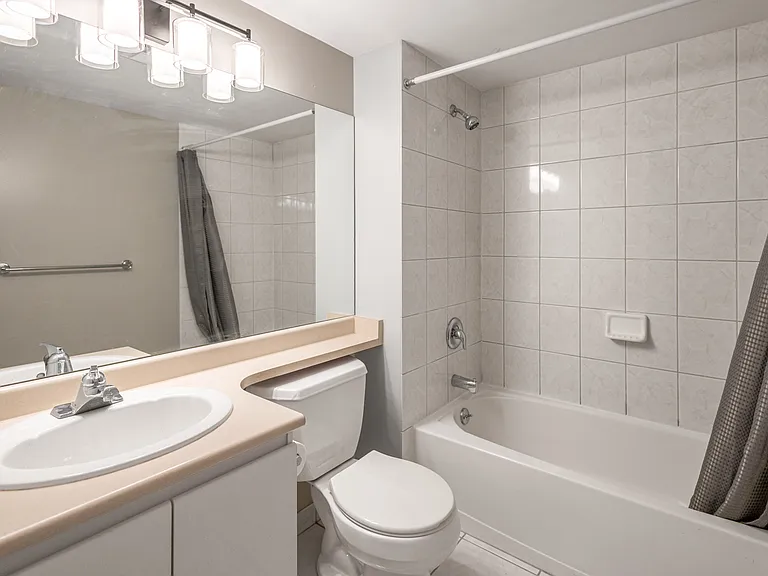 9623 Manchester Dr #905 — Photo 15
