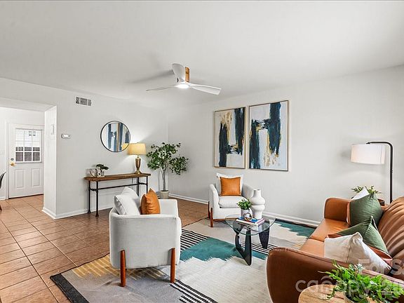 4th image of 2220 Yorkhills Dr APT 2