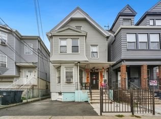 250 4th St, Newark, NJ 07107