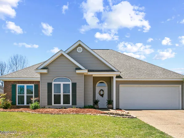 292 Cherry Bark Dr, Brandon, MS 39047