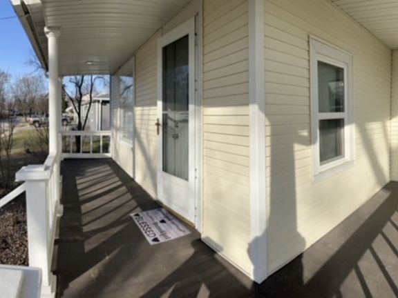 3rd image of 801 S Erie St #801