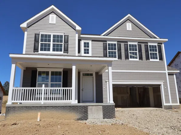 538 Creekside Loop S, Pataskala, OH 43062