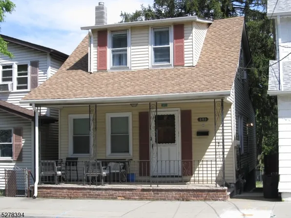 203 Valley Rd, Clifton City, NJ 07013