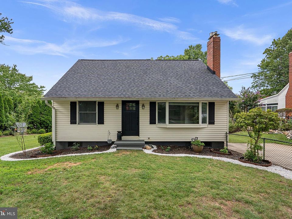 1st image of 1400 Bernerd Pl