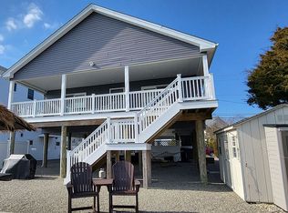 711 Twin Lakes Blvd, Little Egg Harbor, NJ 08087