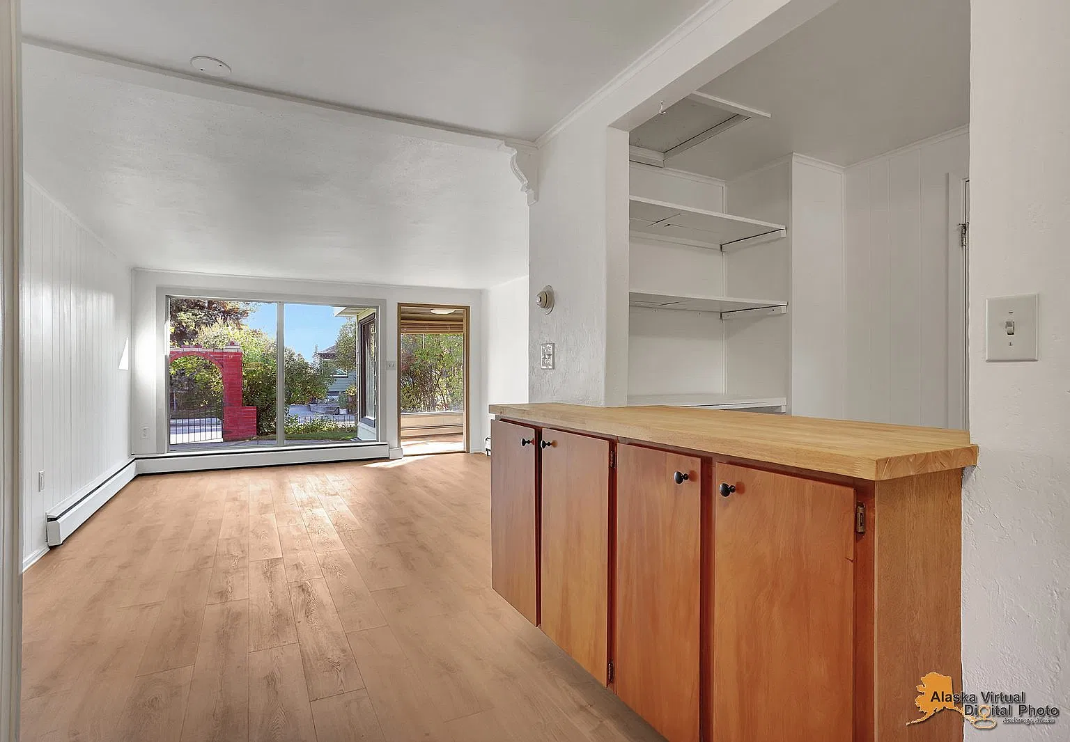 2 bed, 750 sqft, $2,550 — Photo 3