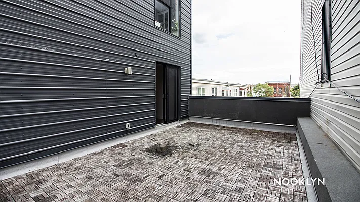 Rented by Nooklyn NYC LLC | media 24