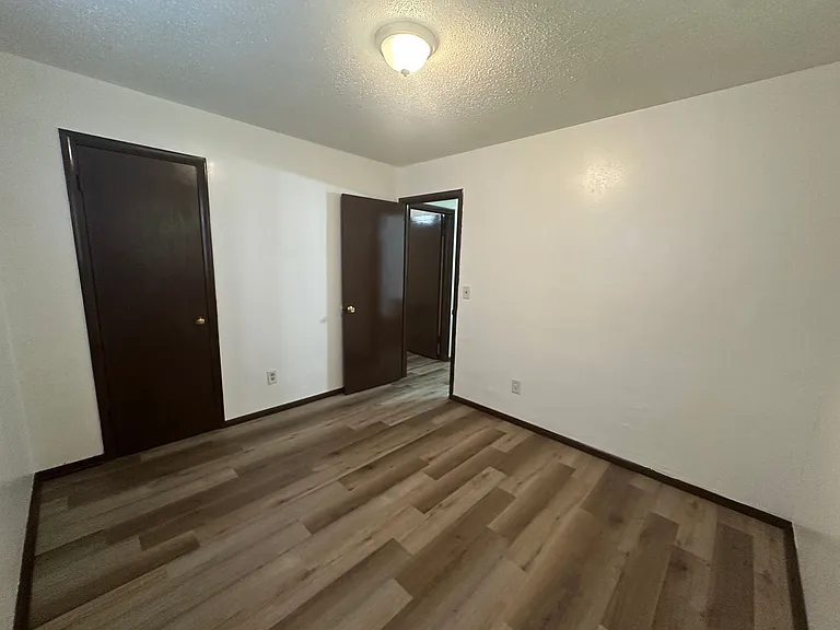 321 W Michael Dr — Photo 35
