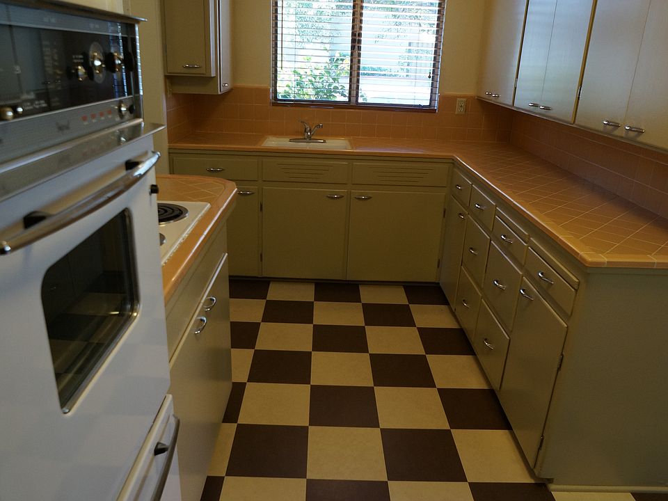 1st image of 803 N Monterey St