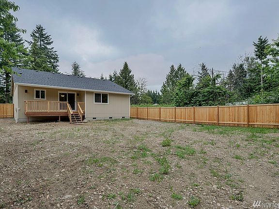 5th image of 11507 199th Ave E