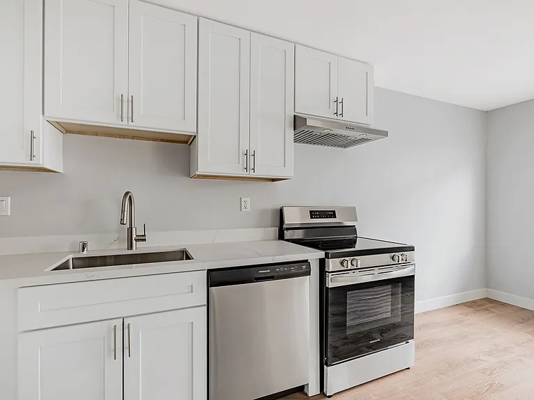 Silicon Valley Apartments — Photo 50