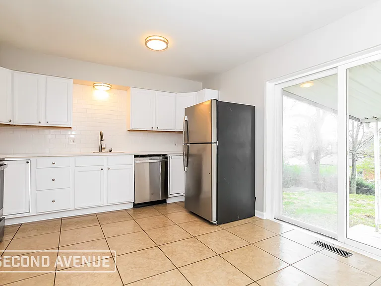 4349 Saint Dominic Dr — Photo 7